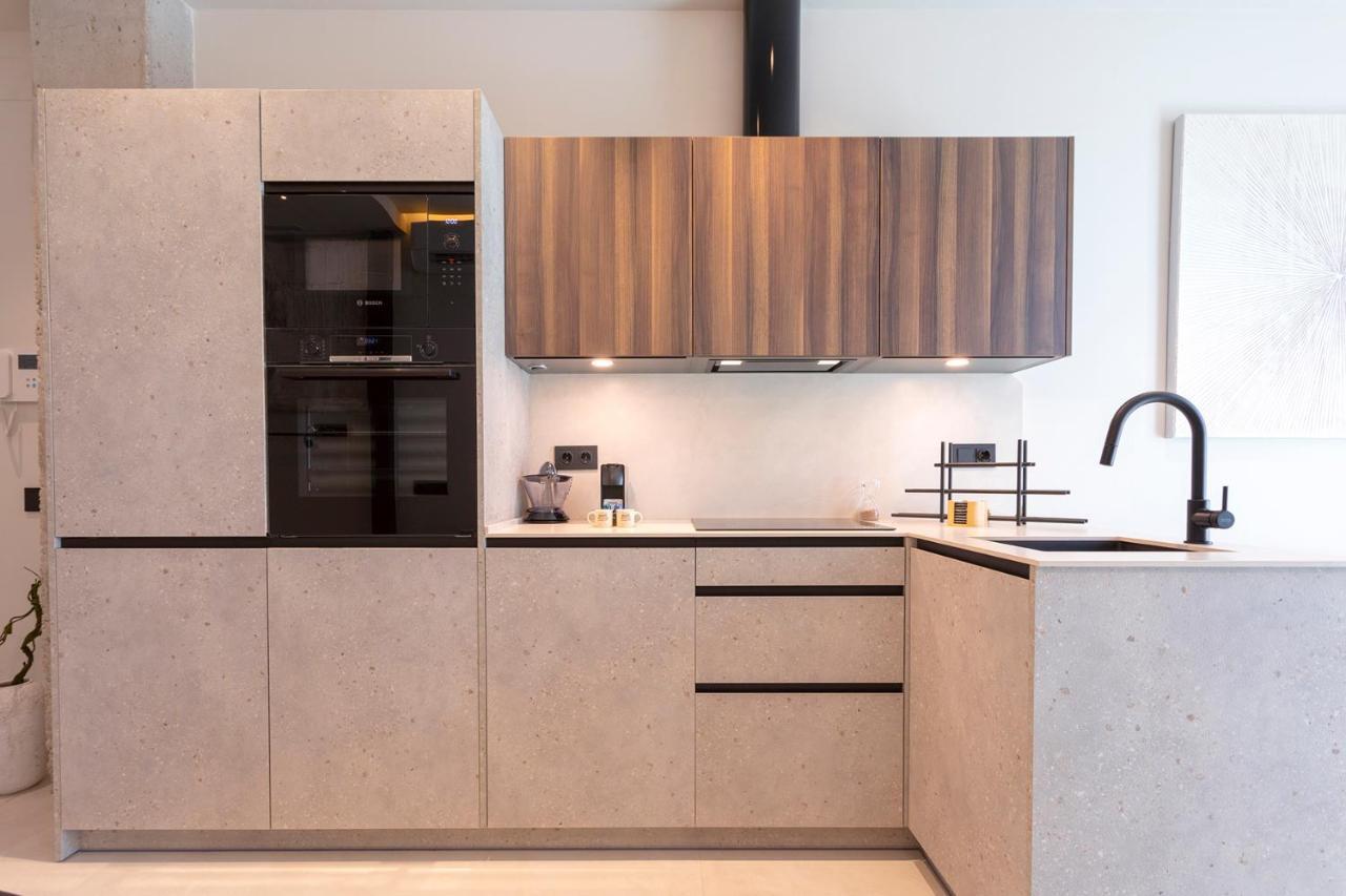 Magnificent Renovated 2Bd 2Bth Duplex With Terrace - City Centre มาลากา ภายนอก รูปภาพ