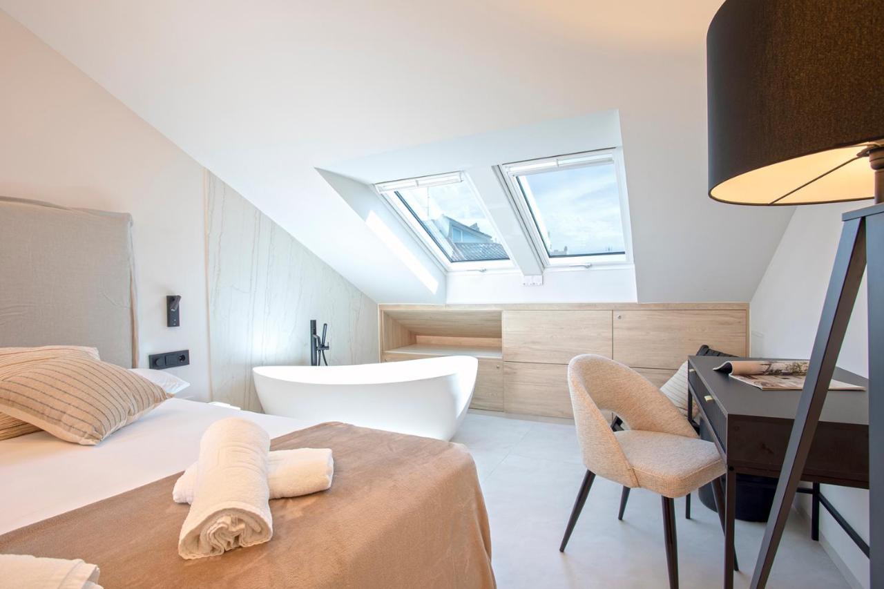 Magnificent Renovated 2Bd 2Bth Duplex With Terrace - City Centre มาลากา ภายนอก รูปภาพ