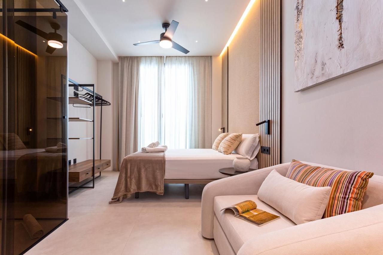 Magnificent Renovated 2Bd 2Bth Duplex With Terrace - City Centre มาลากา ภายนอก รูปภาพ